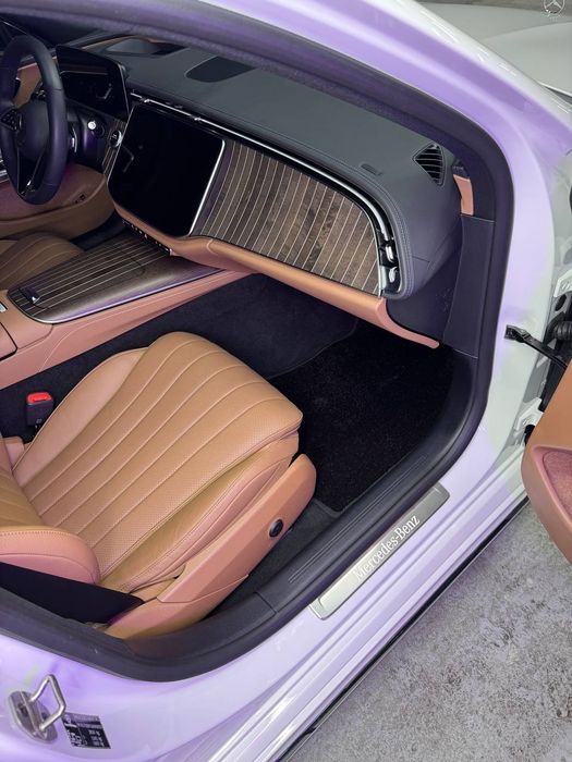 Mersedes bens E350e. 4 matik