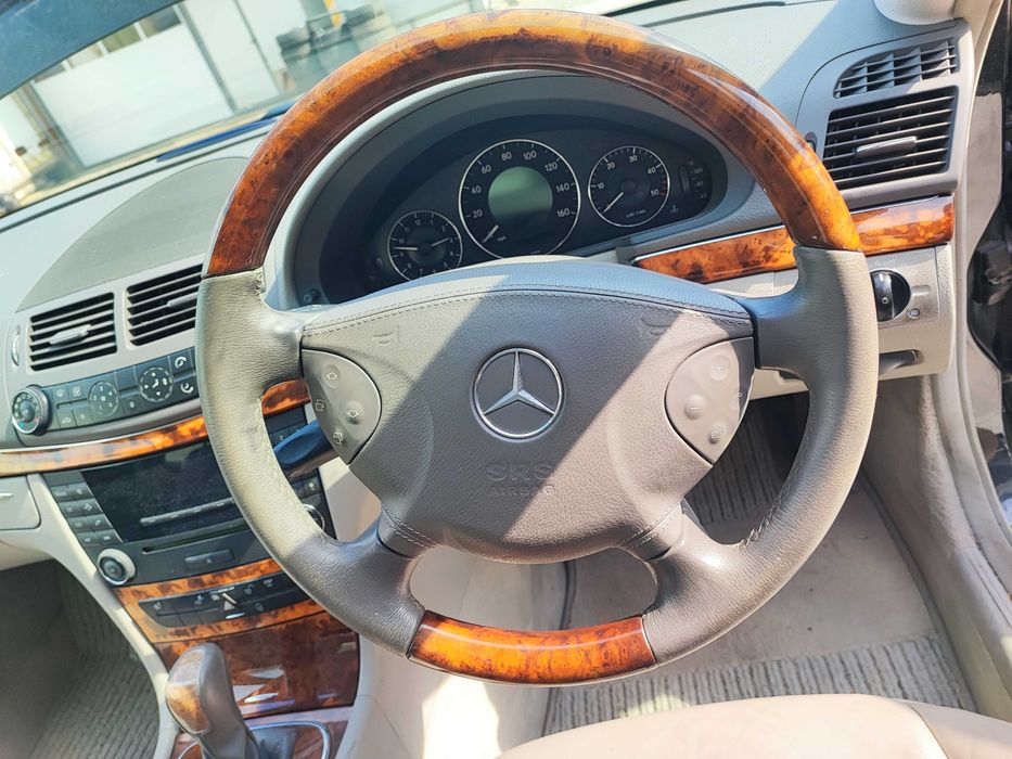 Волан махагонов с аербег от Мерцедес Е класа W211