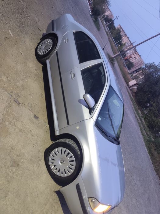 Skoda Octavia tour a4 2005года