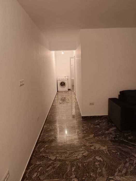 Inchiriez apartament 3 camere bloc nou, proprietar