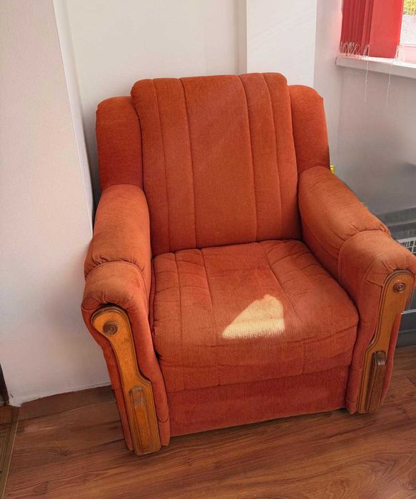 Vand canapea cu fotoliu