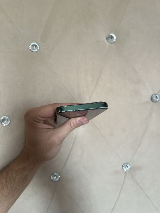 Продам IPhone 13 128gb