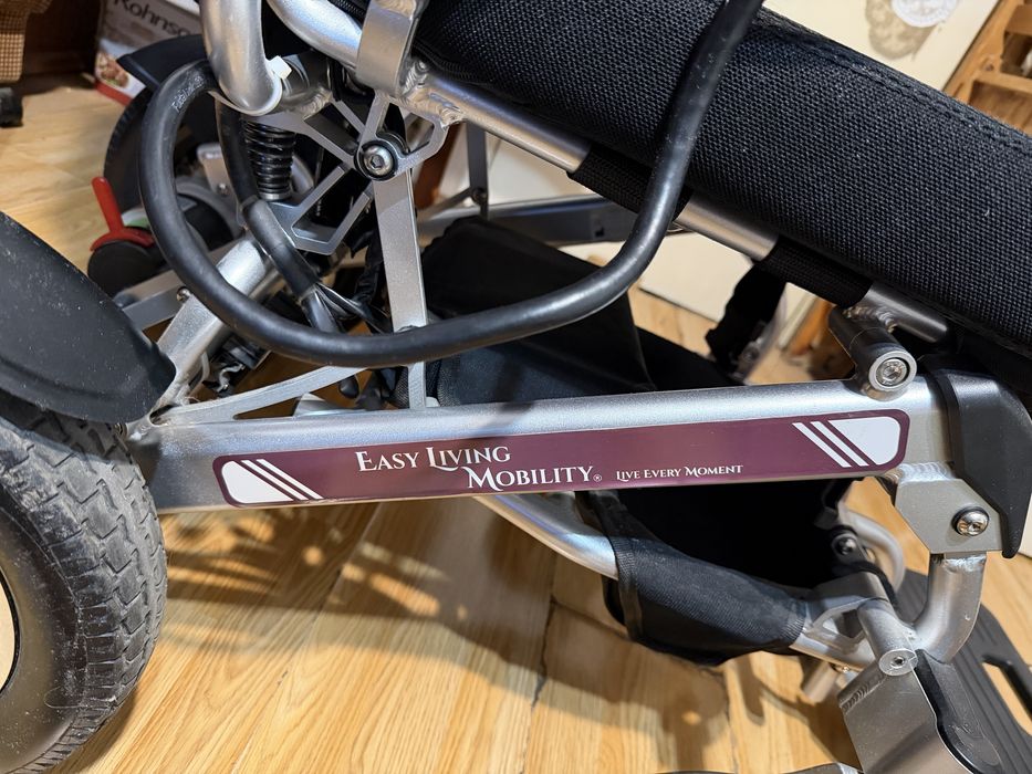Електрическа Инвалидна количка ЕAsy Living Mobility