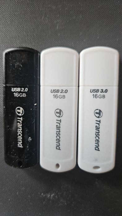 Usb 64/32/16/8gb