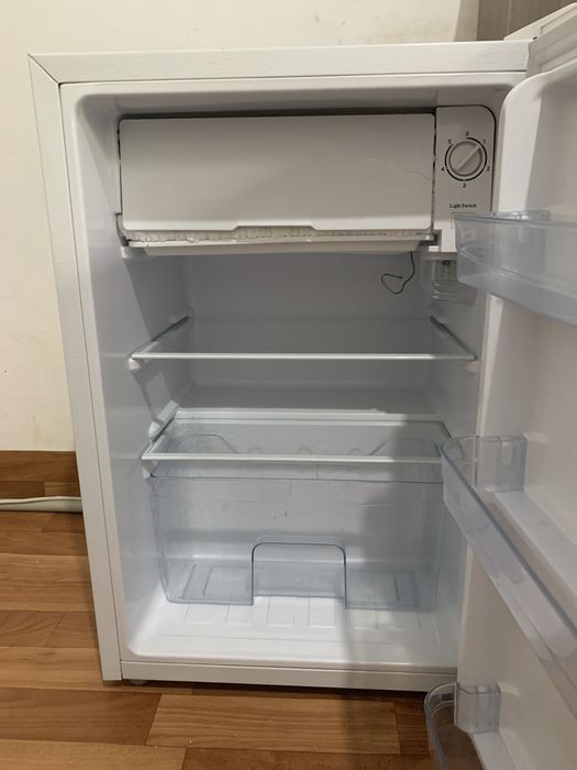 Продам холодильник мини срочно продам