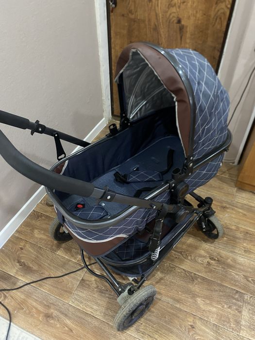 Прогулочный коляска