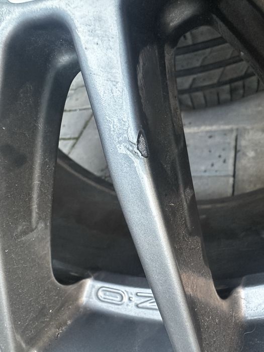 OZ Superturismo LM r19 5x112