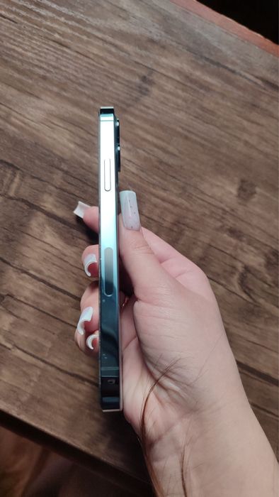 Sotiladi: iphone 12pro 128Gb LL/A