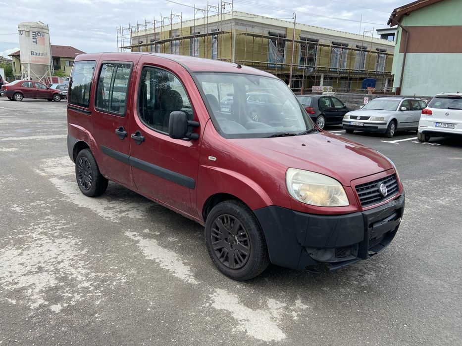 Fiat doblo an 2008  benzina volan dreapta fara acte sau pt dezmembrat