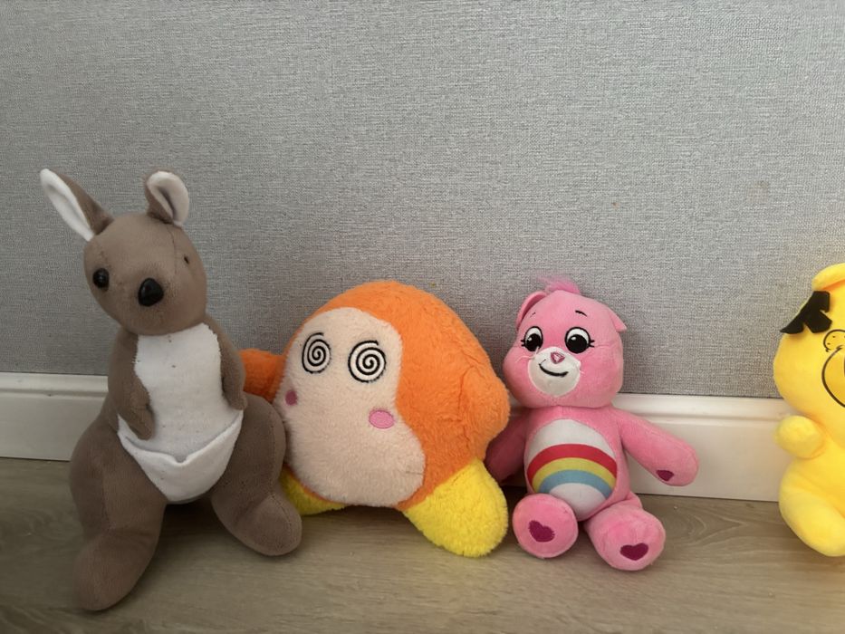Игрушки маленькие, плюшевые