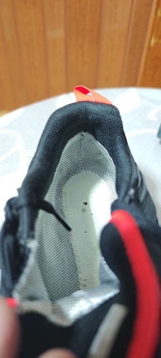 Маратонки за разходка много малко носени 42 номер