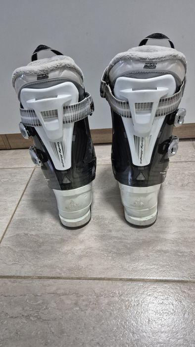 Clapari Fischer dama marime 37.5