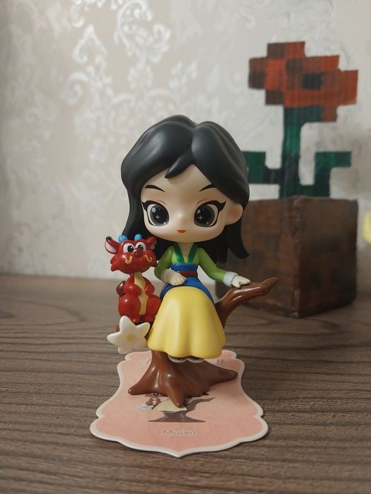 фигурка из дисней блайнд бокса минисо Мулан