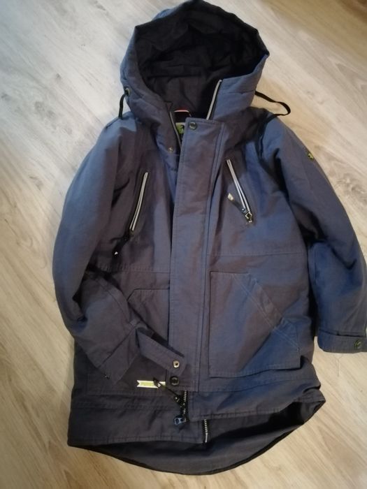 Продам куртки, комбез на мальчика.