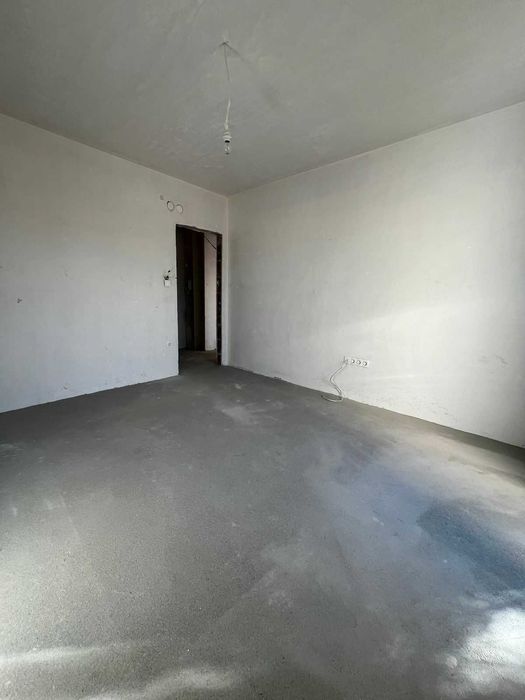 Продава се Тристаен апартамент в Пловдив, Остромила - 131 кв.м за 662 €/кв.м - Снимка #3