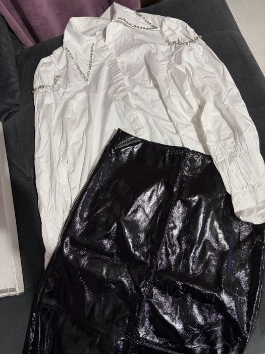 сет пола и риза с камъни