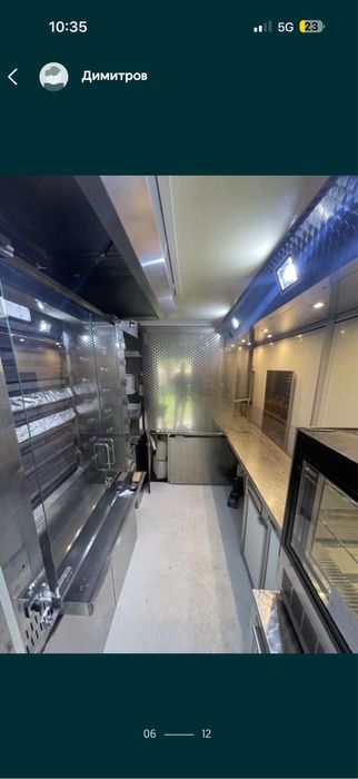 Фуудтрък/мобилна кухня кемпер за сандвичи и пиле на грил