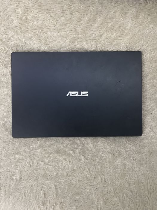 продам ноут Asus