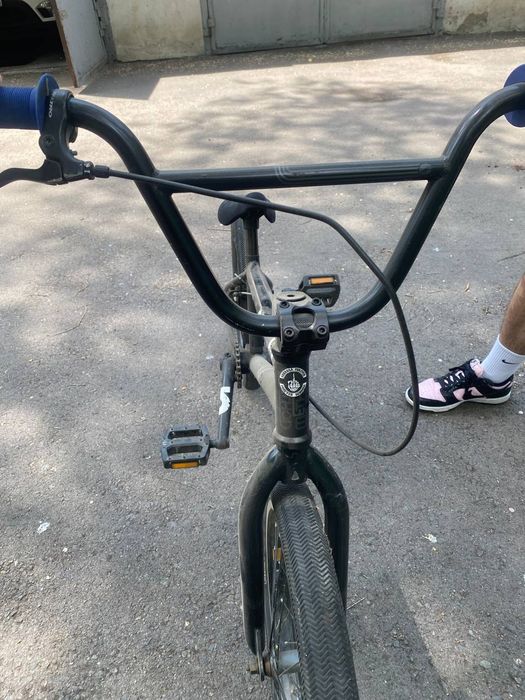 Bmx велосипед  giant продам