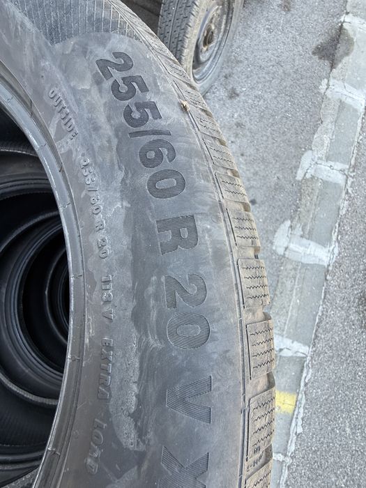 Зимни гуми 255/60/20