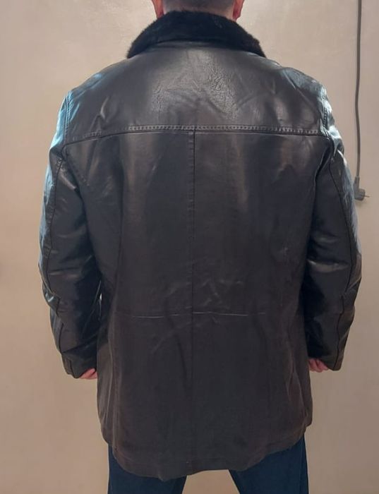 Зимная куртка кожа