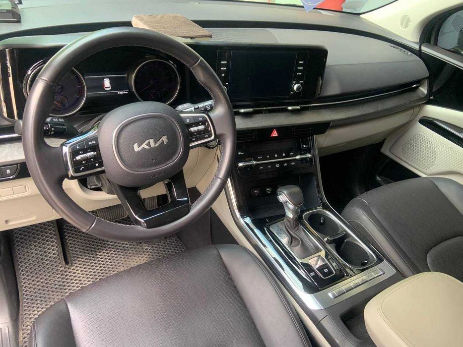 Kia carnival 2023 год