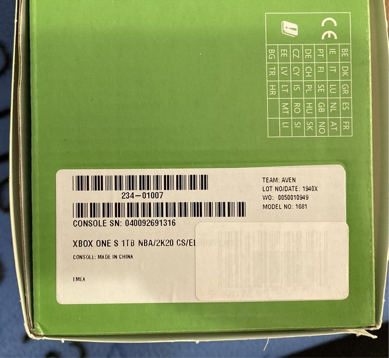 Xbox One S 1TB Sigilat