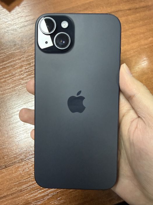 Продам iPhone 15 plus