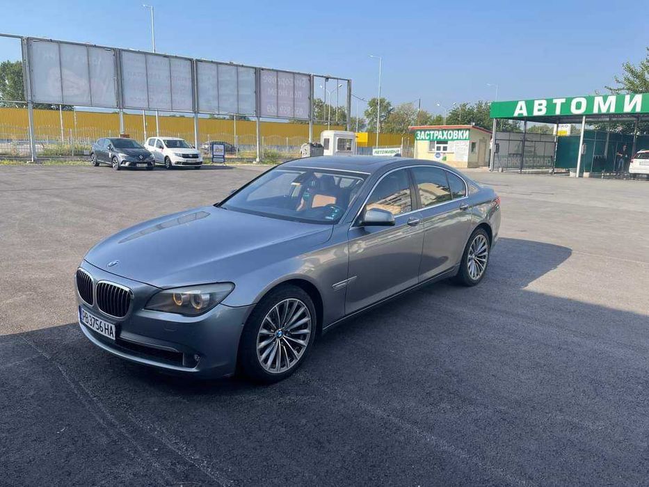 БМВ 750 на части!!!