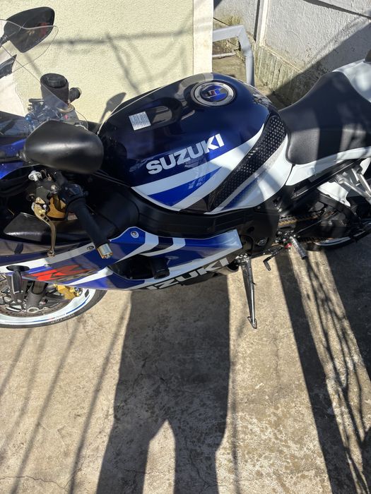 Suzuki gsxR 1000 sau schimb cu 4x4 cu sau fara acte