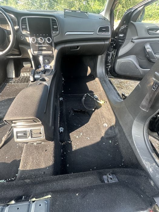 Mocheta podea Renault Megane 4
