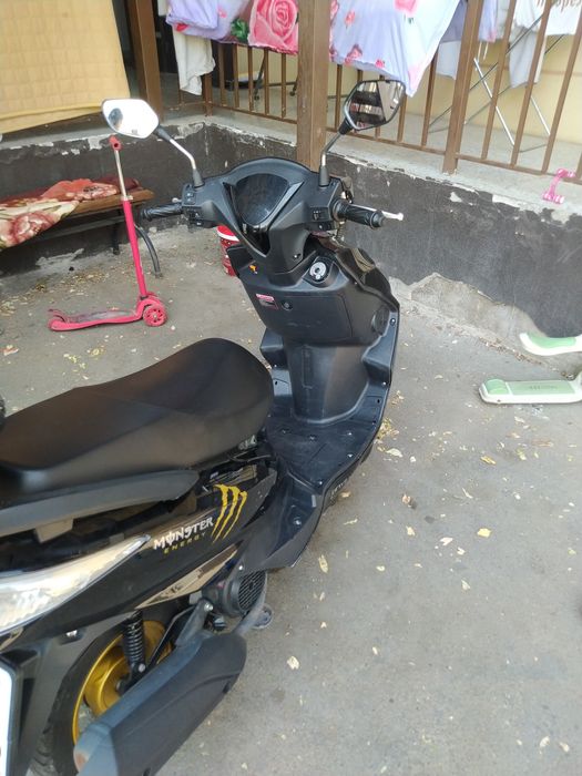 Мопед обмен на айфон
