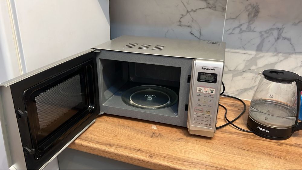 Микроволновка Panasonic