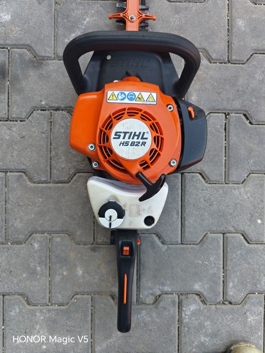 Foarfeca gard viu STIHL HS82 R