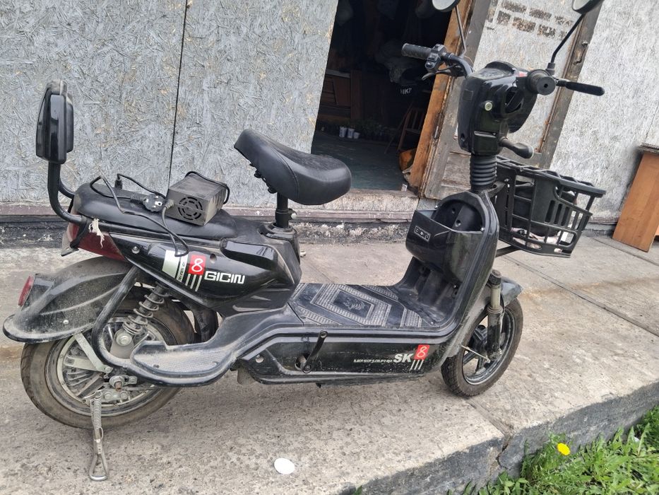Продам электро скутер