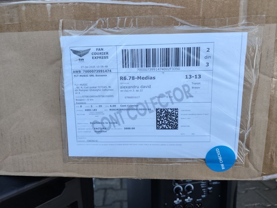 Vând doua boxe Alto Profesional  TS.412 noi