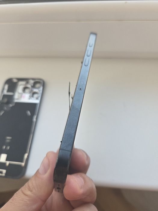 Carcasa capac iphone 16 Pro Max
