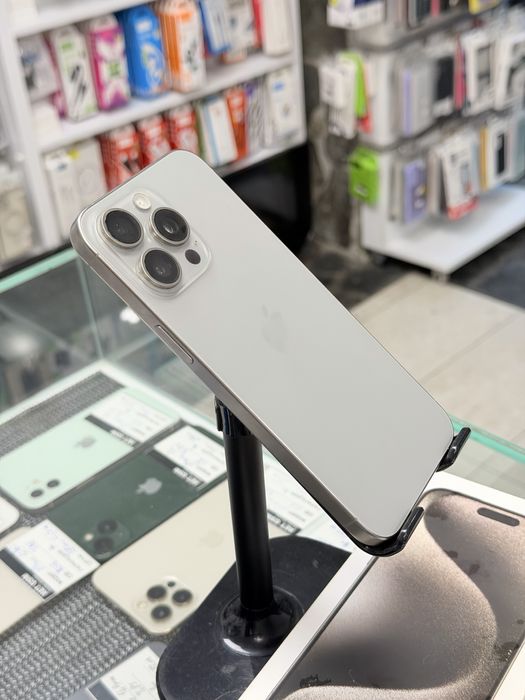 Apple iPhone 15 Pro Max 256GB Natural Titanium