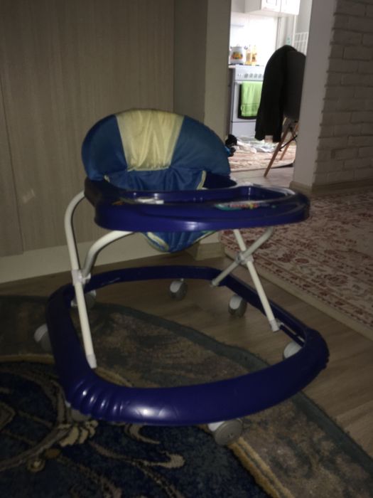 Ходунки детские удобные