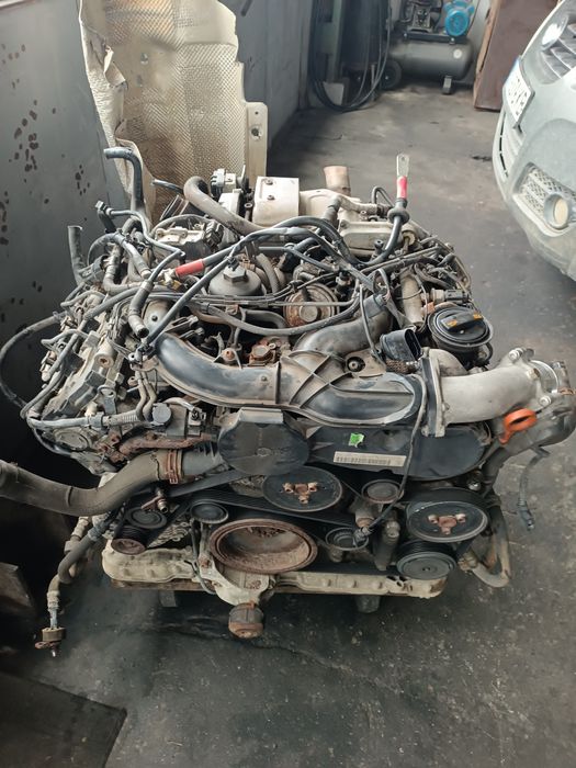 Двигател и скорости от Ауди а6 4ф ц6