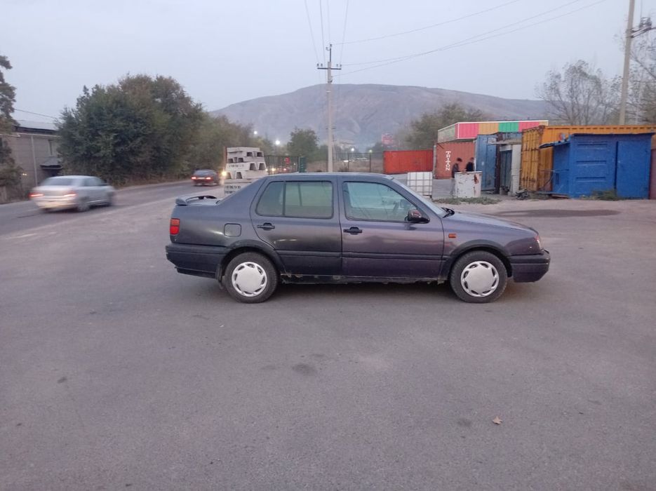 Vento volkswagen на автомате в Талгаре