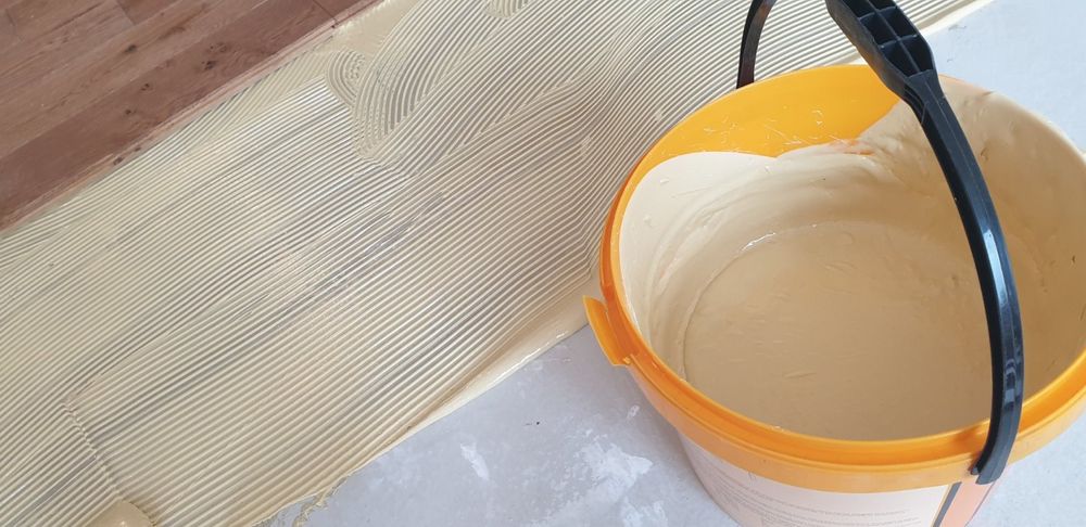 Полиурераново лепило за паркет