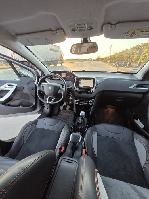 Peugeot 2008 Crossway 1.2 benzina 130 cai euro 6