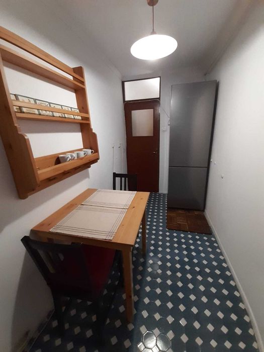 Garsoniera de inchiriat, zona Teilor - Vedere 5