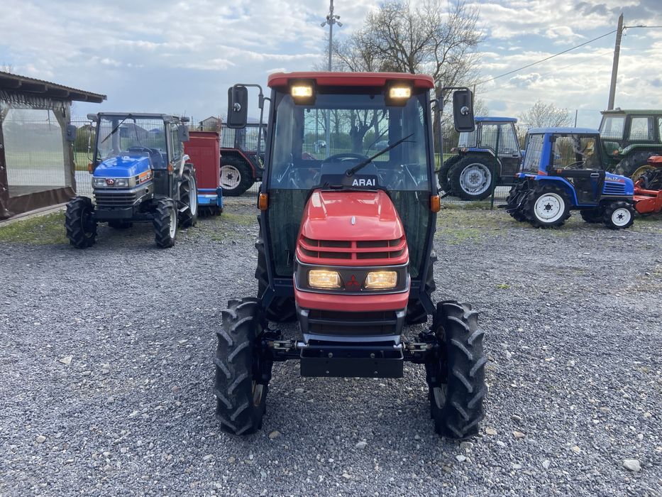 Tractor japonez Mitsubishi MT311, 4x4, 31cp, cabina