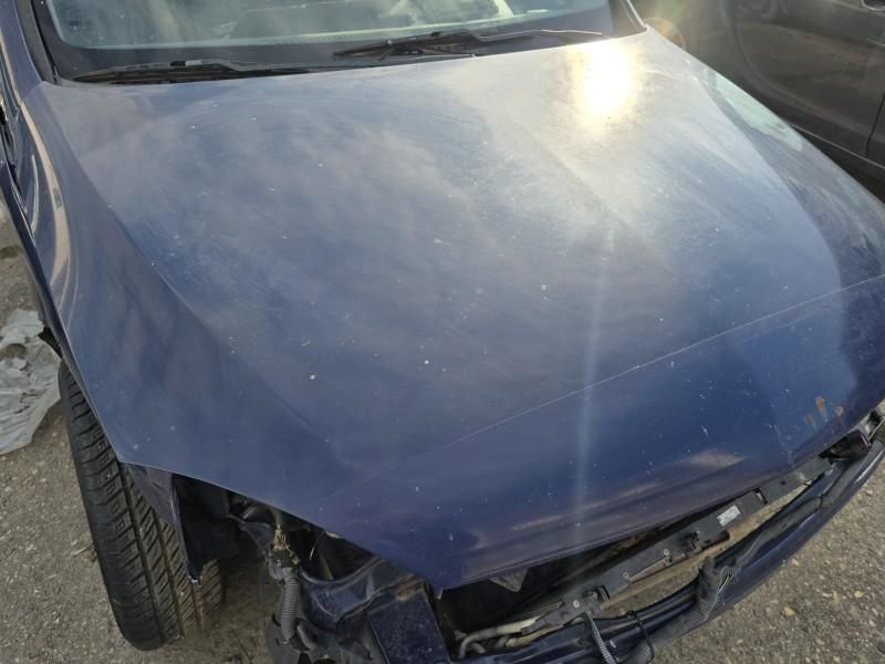 Capota motor cu defect Opel Combo C