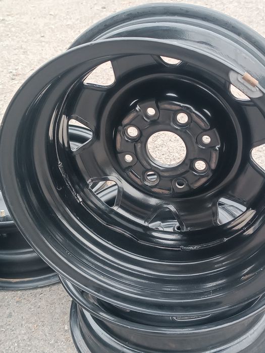 Диски на АУДИ 80/100 4 шт