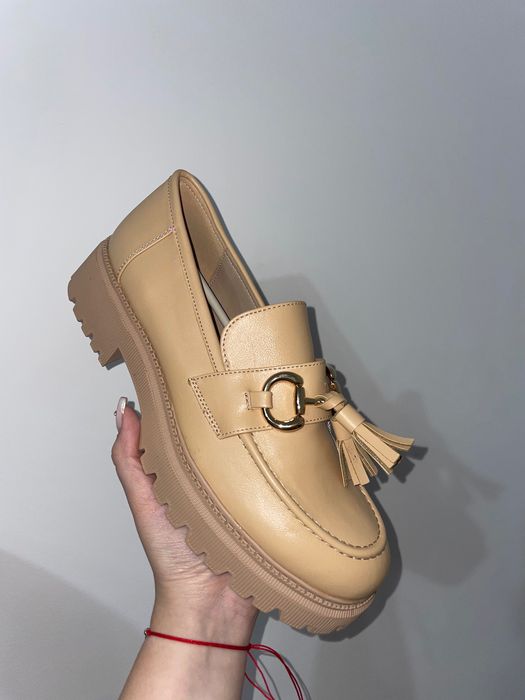 Loafers bej cu talpă groasă – Mărimea 41 – NOI