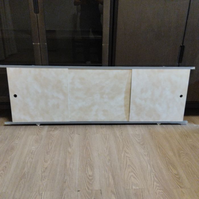 Экран для ванной