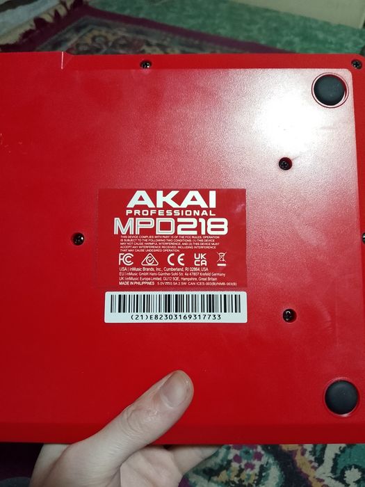 AKAI mpd 218 драм пад для записи